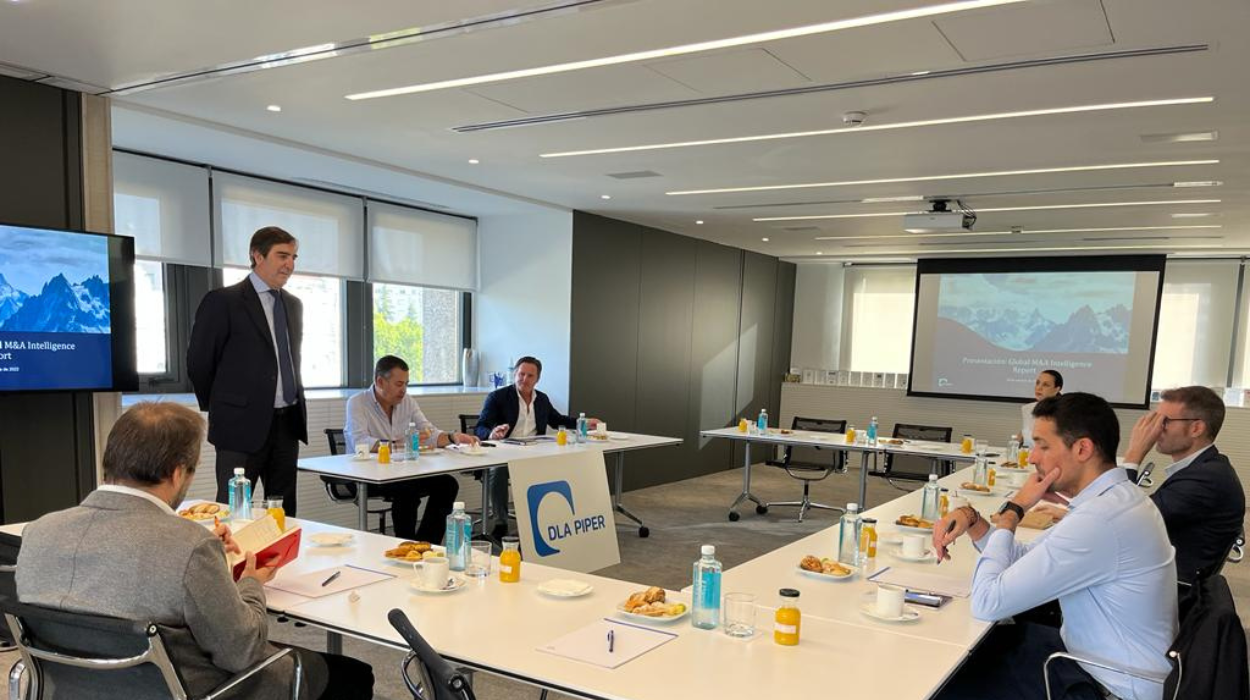 DLA Piper presents its 8th M&A's report Iberian Lawyer
