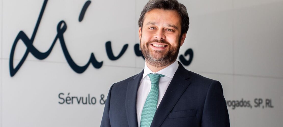  Sérvulo, PLMJ and Linklaters on Davidson Kempner investment