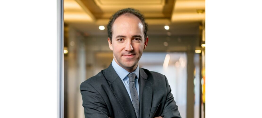 Uría Menéndez with Cale Street on Oasiz purchase