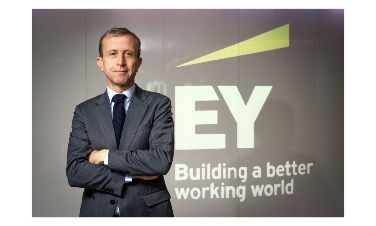EY Abogados advised the founding partners of Anzen Aerospace on the sale of a majority stake to Izertis, strengthening the listed technology group's aerospace and defence capabilities. (156 characters)