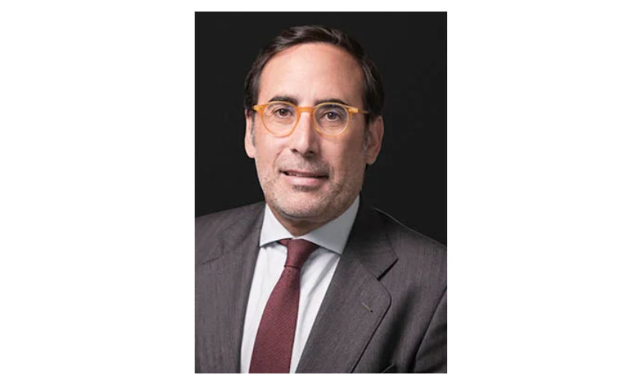Simmons & Simmons reported €797 million in revenue for 2025/26, up 12% year-on-year, while its Spain office recorded a 17% increase in turnover.