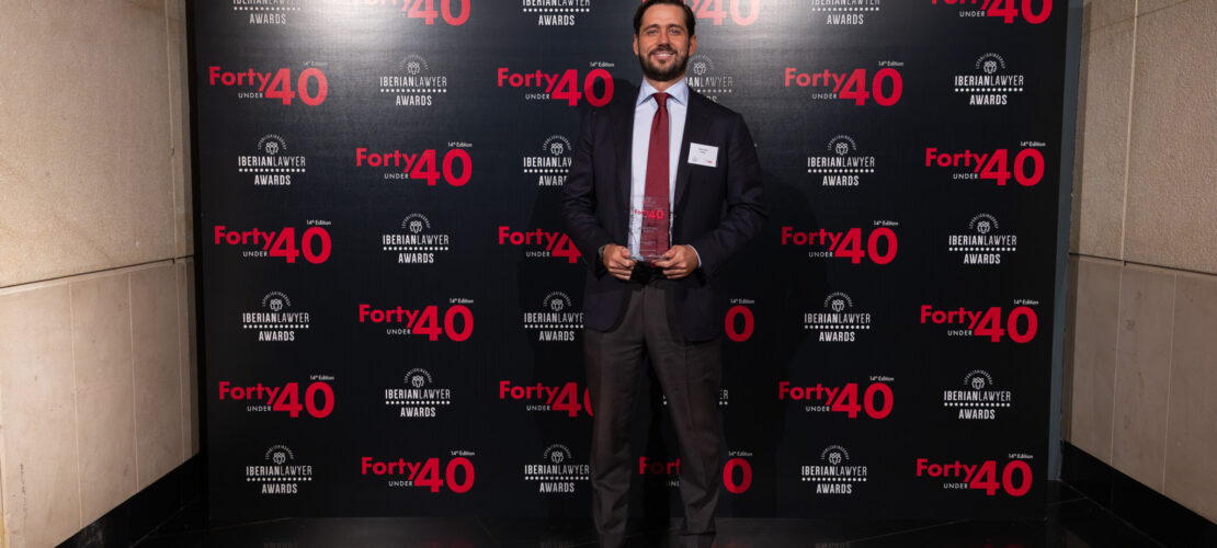 3.Álvaro Checa (KINSHIP)