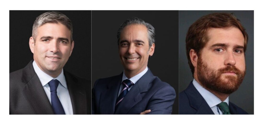 Simmons & Simmons advises Atrato Group and GIC on a €290m sale-and-leaseback deal involving 35 Carrefour real estate assets in France and Spain.
