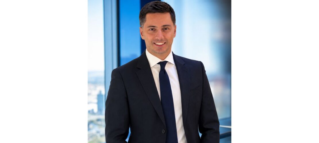 KPMG Abogados hires Héctor Ortega, formerly a tax director at PwC, to strengthen its Tax practice in the Canary Islands, where it has over 35 professionals.